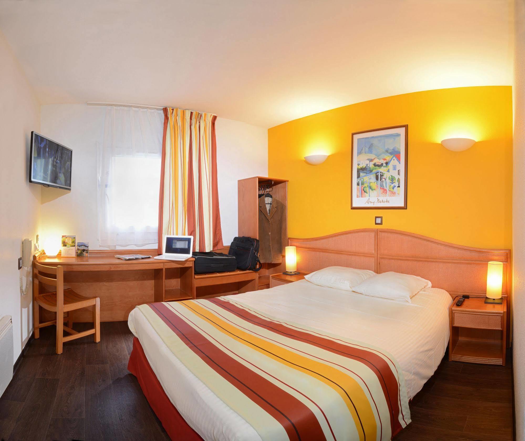 B&B Hotel Strasbourg Nord Mundolsheim Extérieur photo
